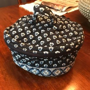Navy Vera Bradley Cosmetic Bag 🎀